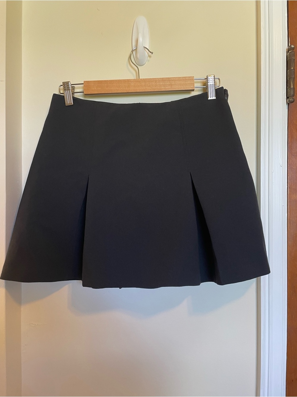 Abercrombie & Fitch Classic Black Pleated Mini Skirt with built in shorts
